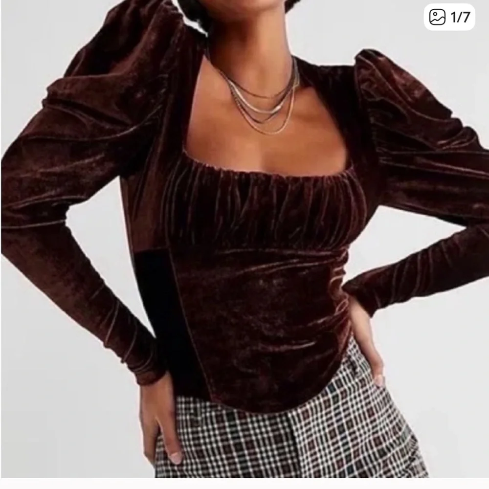 Free People Crop Puff Sleeve Velvet Top Size XS